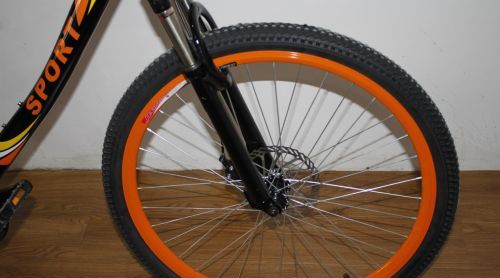 高碳钢自行车能吸磁铁吗	