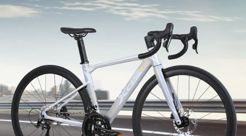碳合金和高碳钢自行车	